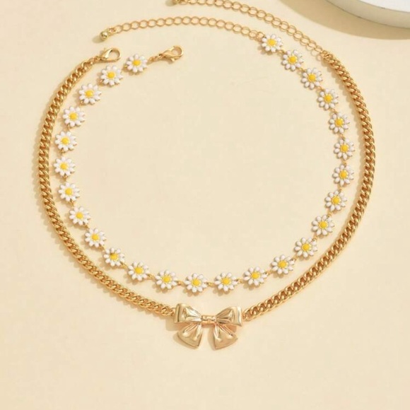 New 2 piece daisy  bow charm set necklace - Picture 2 of 4